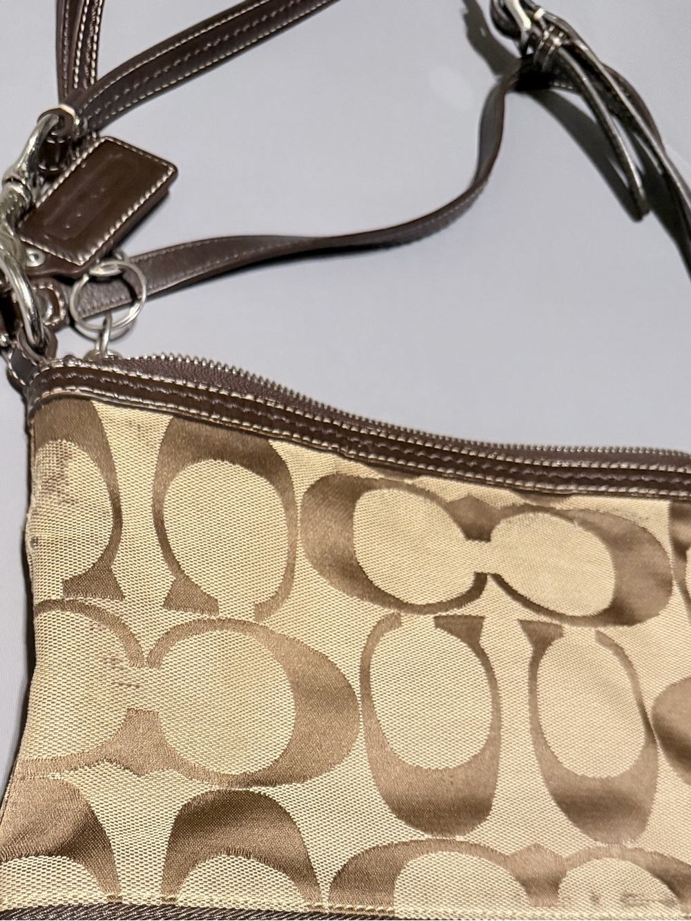 ✨VINTAGE✨ Coach Signature Canvas and Leather Shoulder Bag - Picture 10 of 16